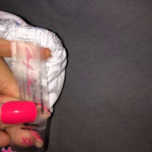 One piece bathing suit - Picture 5 of 5